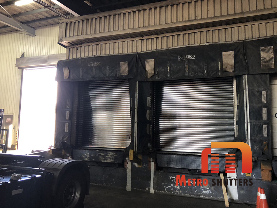 桃園建榮工業廠辦，採用S75 不鏽鋼傳統捲門，打造高強度工業防護美學