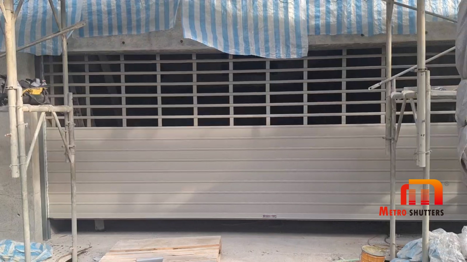 台北內湖【住宅門市捲門案例】，採用G-120 鋁合金花格快速捲門施工實錄